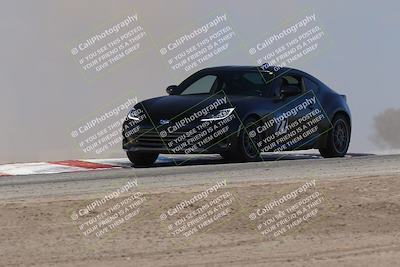 media/Oct-04-2025-OnGrid (Sat) [[44bd565ffa]]/Yellow Group/Grapevine/